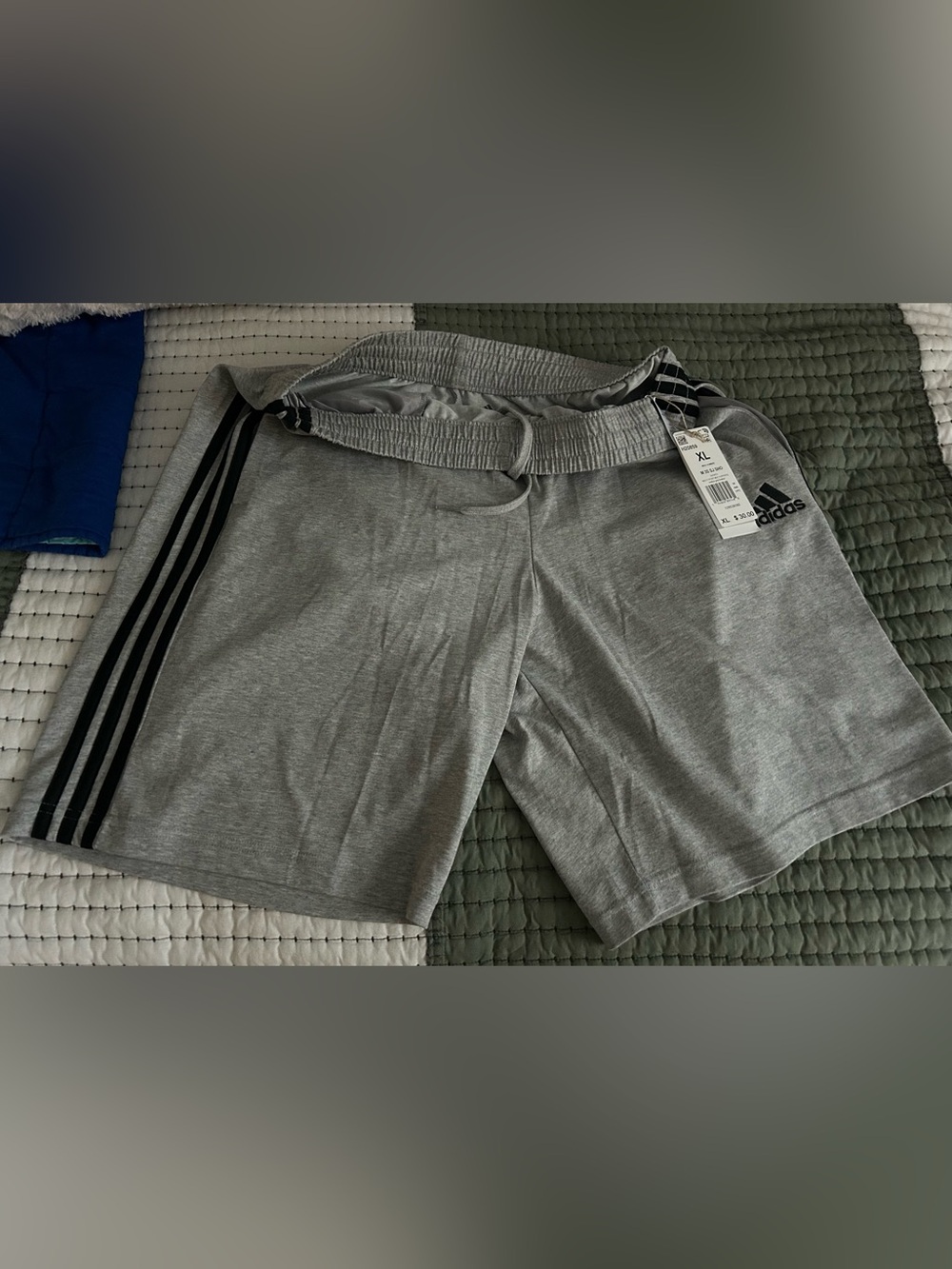 Adidas Men's Essentials 3-Stripes